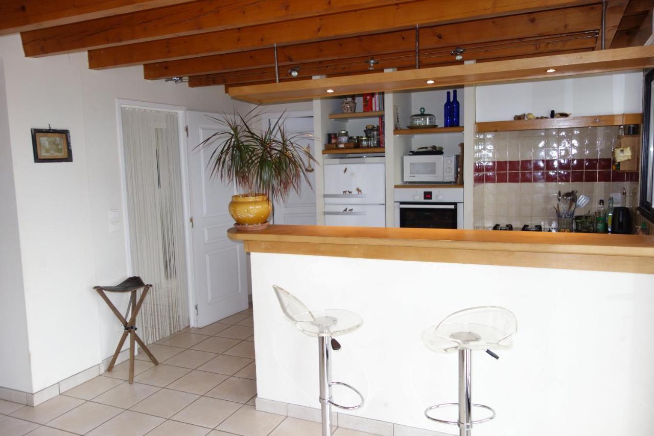 Maison Sur La Colline Cheminee Wifi Proche Thermes Aubin  Exteriör bild