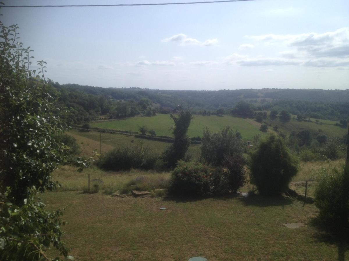 Maison Sur La Colline Cheminee Wifi Proche Thermes Aubin  Exteriör bild